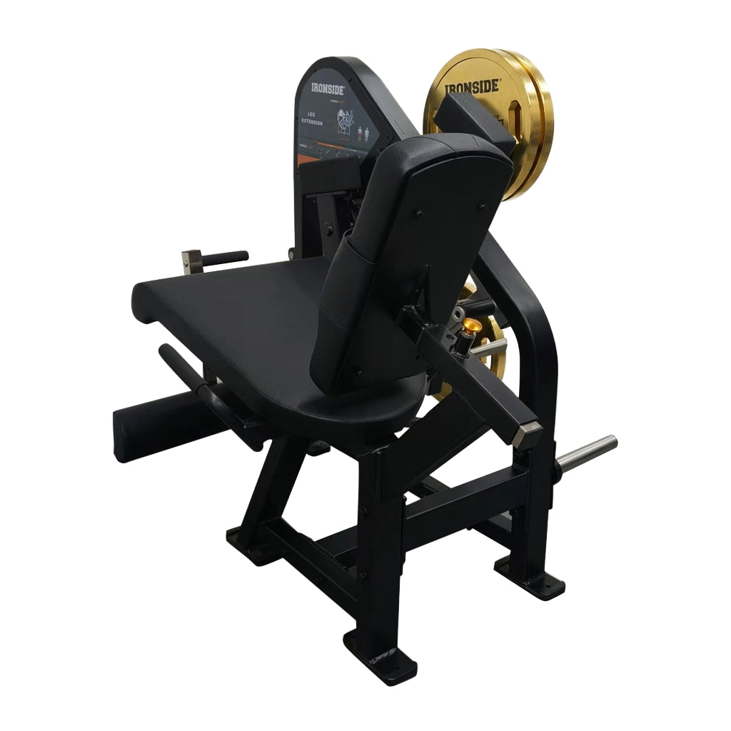 Leg Extension con ajustes finos y resistencia inteligente para entrenar cuádriceps con precisión, estabilidad y alto rendimiento en gimnasios profesionales.