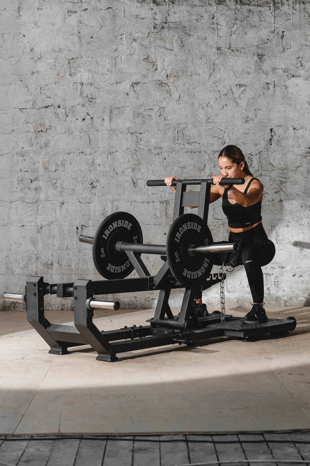 Multi Belt Squat Plate Loaded IRONSIDE Glute