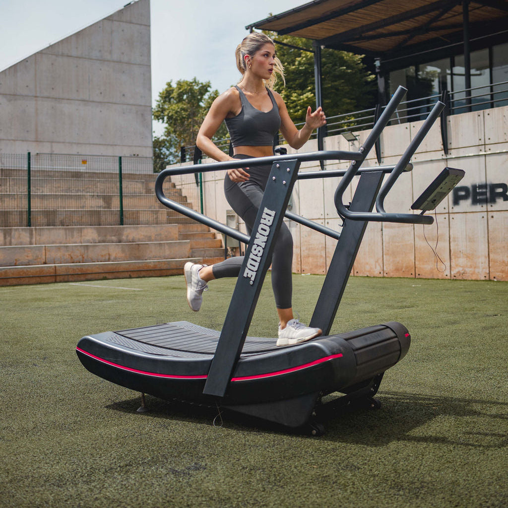Trotadora Curva - Air Runner IRONSIDE Combat